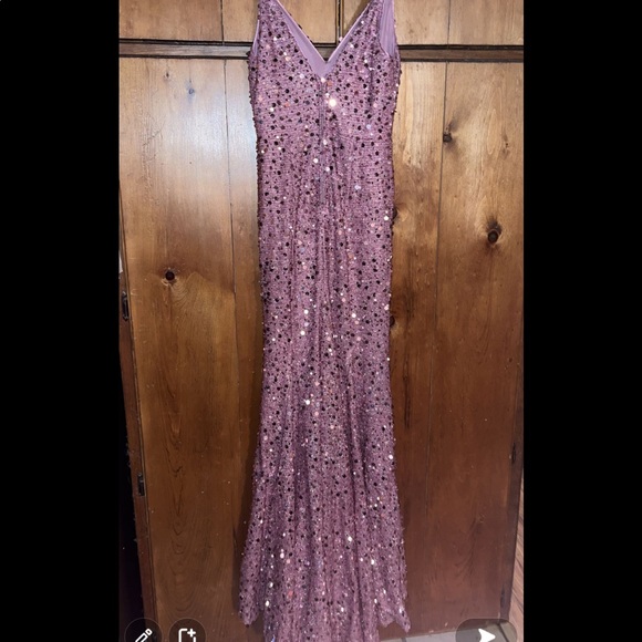 Pink formal dress with slit - Picture 1 of 2